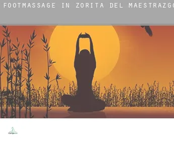 Foot massage in  Zorita del Maestrazgo